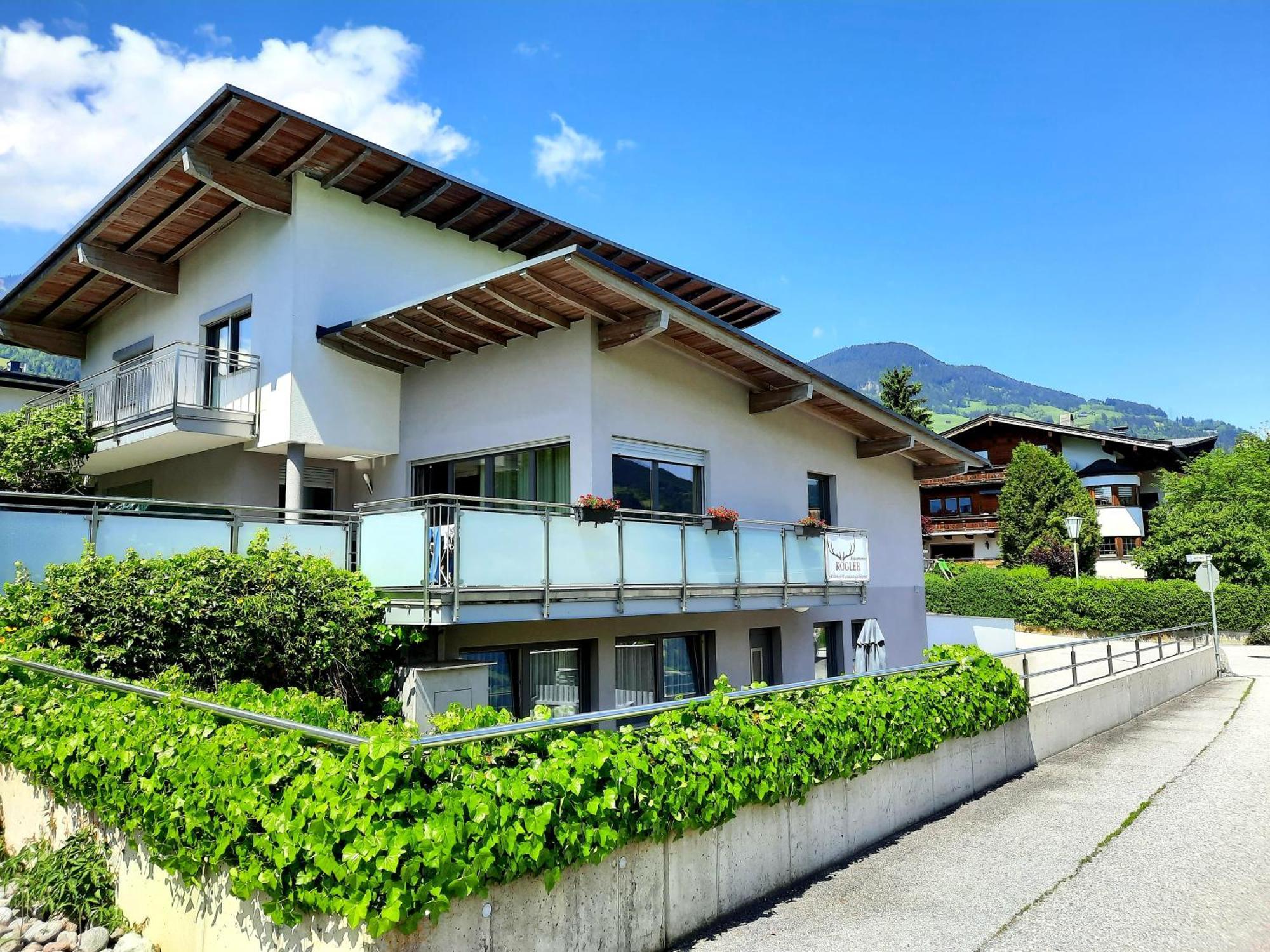 Apartment Kogler フューゲン 部屋 写真